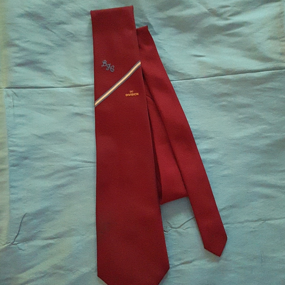 Tie